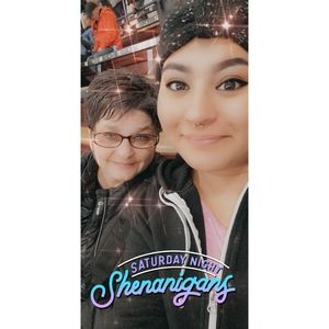 Meet your Posher, Lorraine